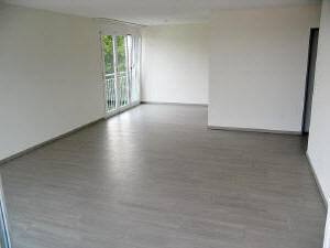 Wohnzimmer vergr�ssern; Richtung Essplatz